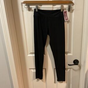 Satina NWT Classic & Cozy Black Leggings, OS Fits Most (See Measurements)